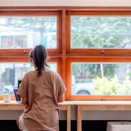Socialer Coliving & Coworking Space Chiang Mai Esterno foto