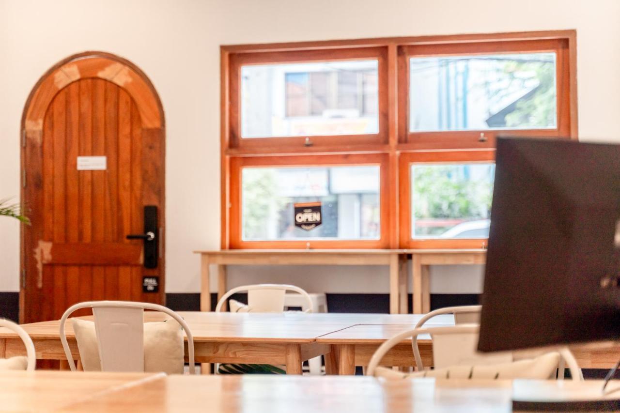 Socialer Coliving & Coworking Space Chiang Mai Esterno foto