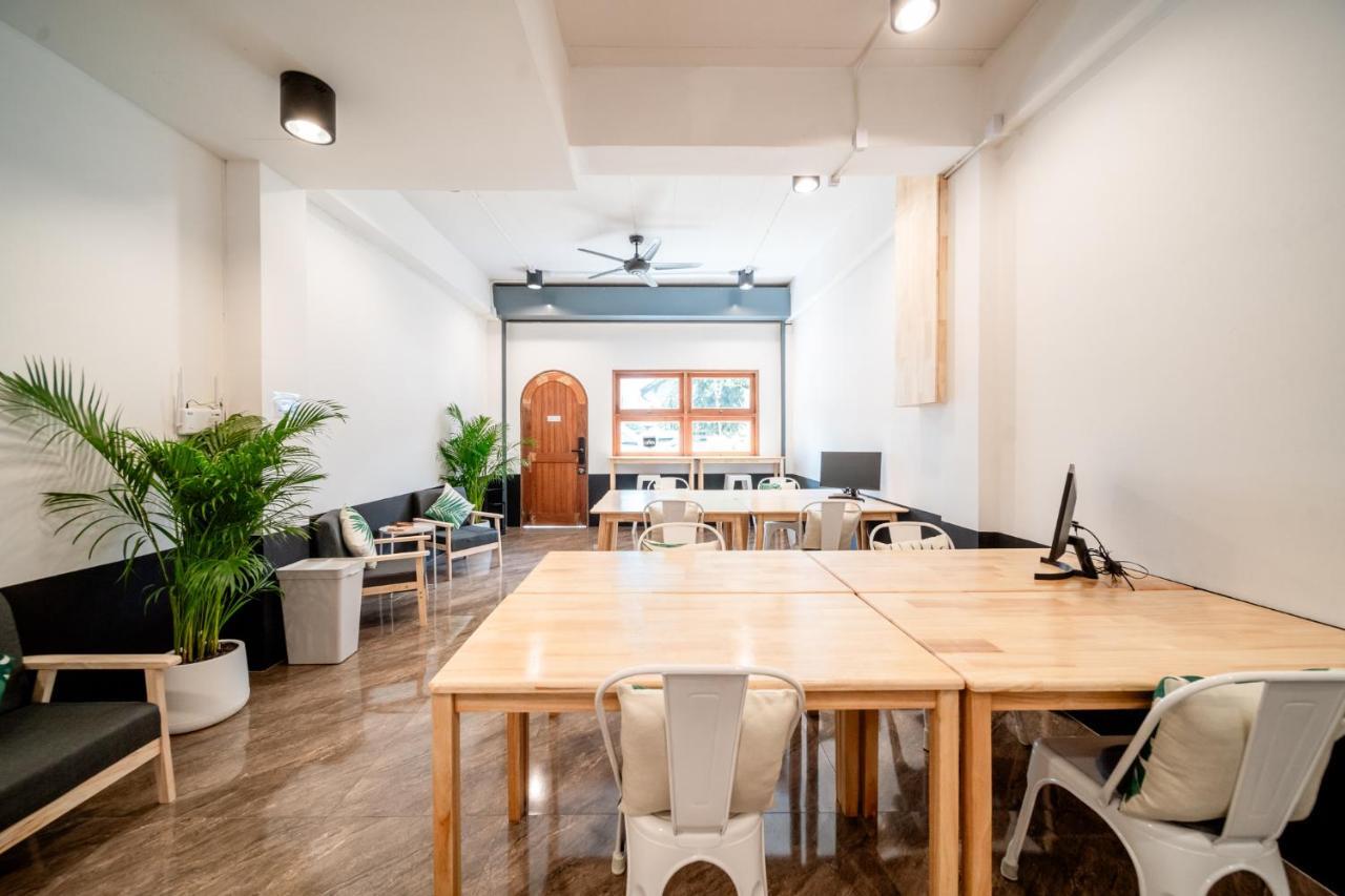 Socialer Coliving & Coworking Space Chiang Mai Esterno foto