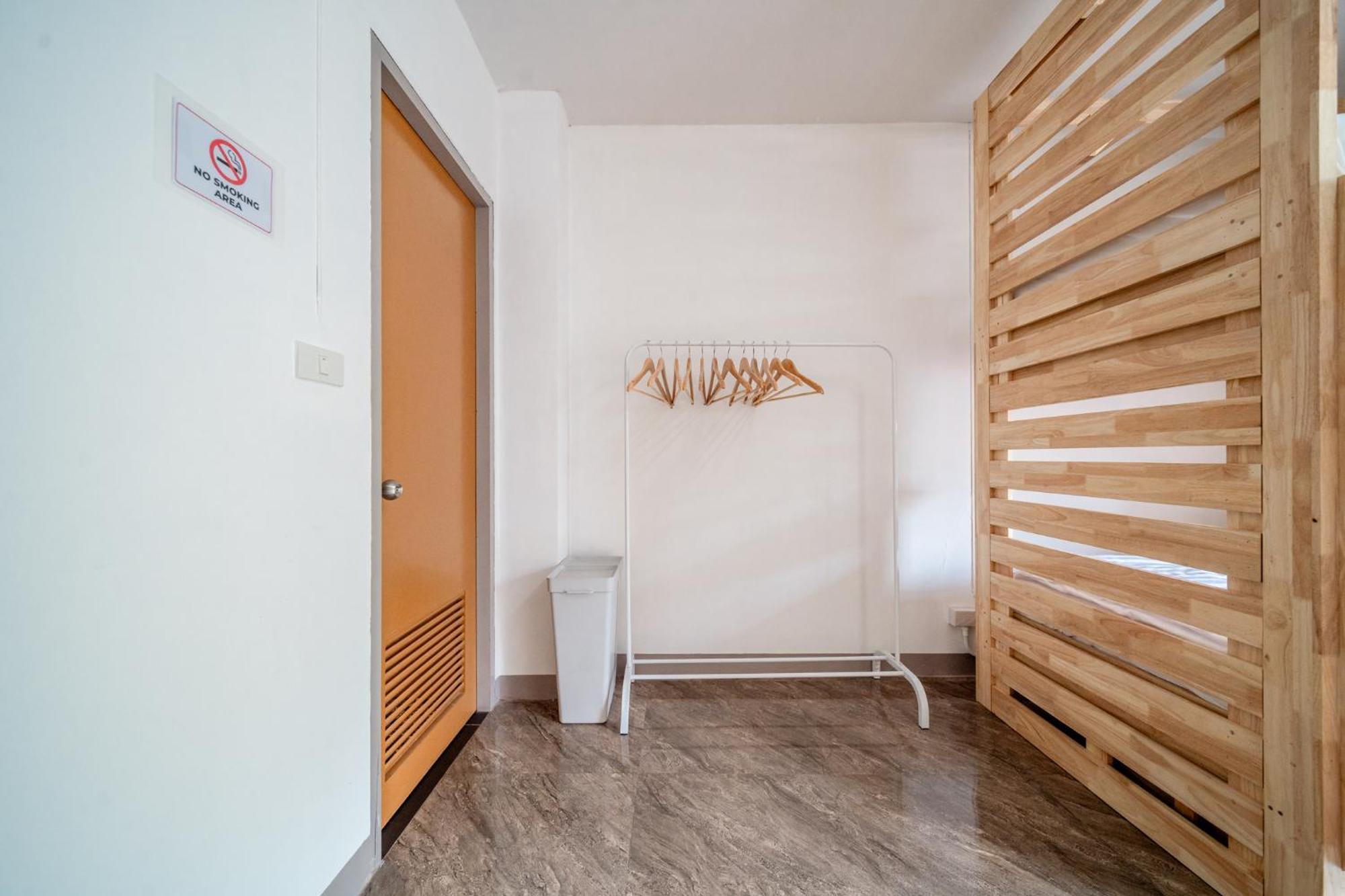 Socialer Coliving & Coworking Space Chiang Mai Esterno foto